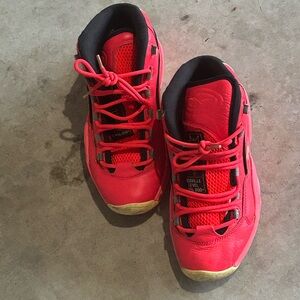 Reebok Men's Hot ones Sneakers